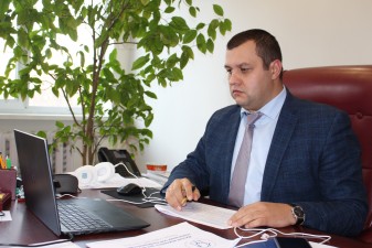 С. КОМНАТНИЙ: МИ ПРОПОНУЄМО РЕАЛЬНІ МОЖЛИВОСТІ ДЛЯ ВПО, АЛЕ ЖИТЛОВІ ПРОГРАМИ ЗАЛИШАЮТЬСЯ МАЙЖЕ БЕЗ ФІНАНСУВАННЯ